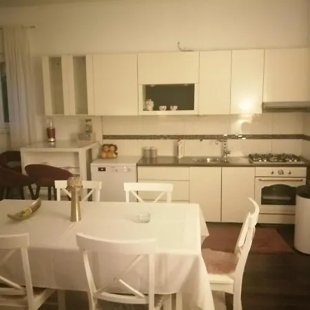 Rogic Apartment Zadar